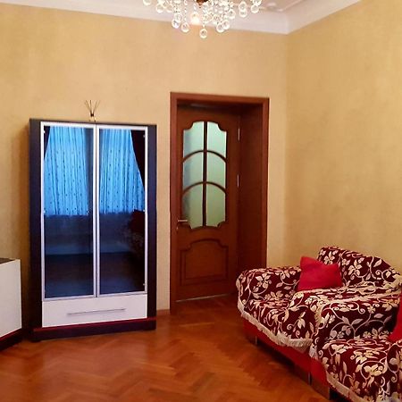 Formula Deluxe Apartment Sea View On Nizami Street Baku Exteriör bild